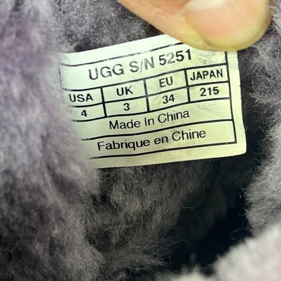 UGG Boots Womens Size 4 Classic Short Teal Leather Suede Sheepskin Lined Winter - Picture 10 of 12